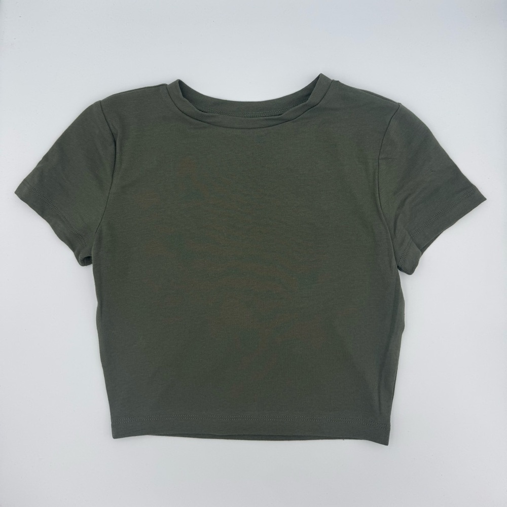 Women’s Tiny Tee